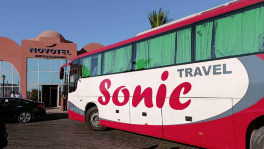 Rent Mercedes Tour