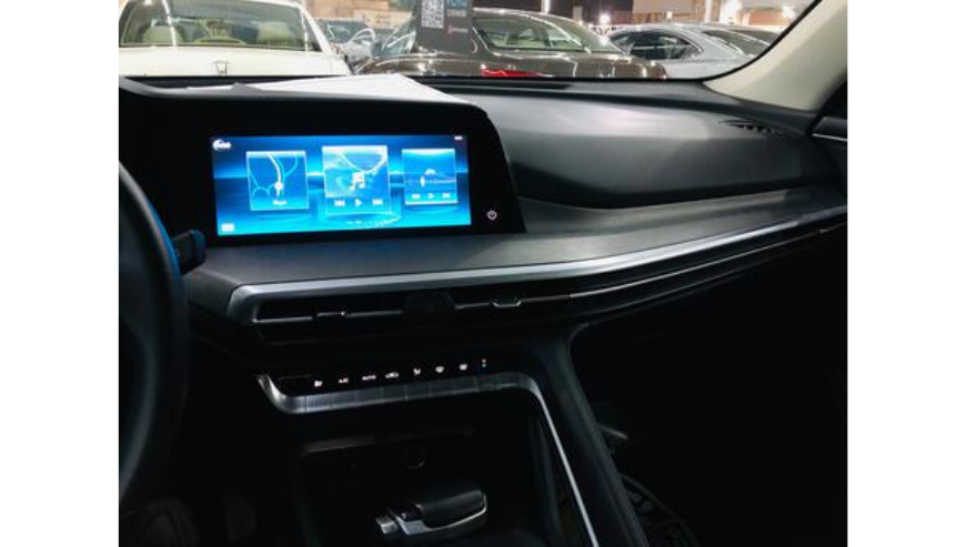 Registered Used Cars Showroom Genuine Fixtures Toyota Hyundai KIA Mazda Honda Chinese Cars
